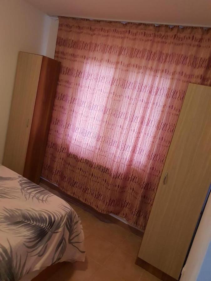 Apartament 2 Camere Tomis Nord Constanţa Exterior foto